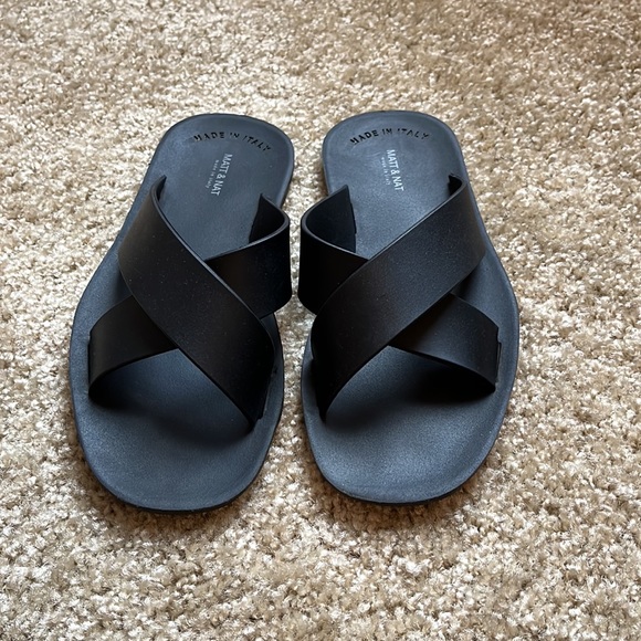 Matt & Nat Vegan Leather Black Sandals - Picture 5 of 7